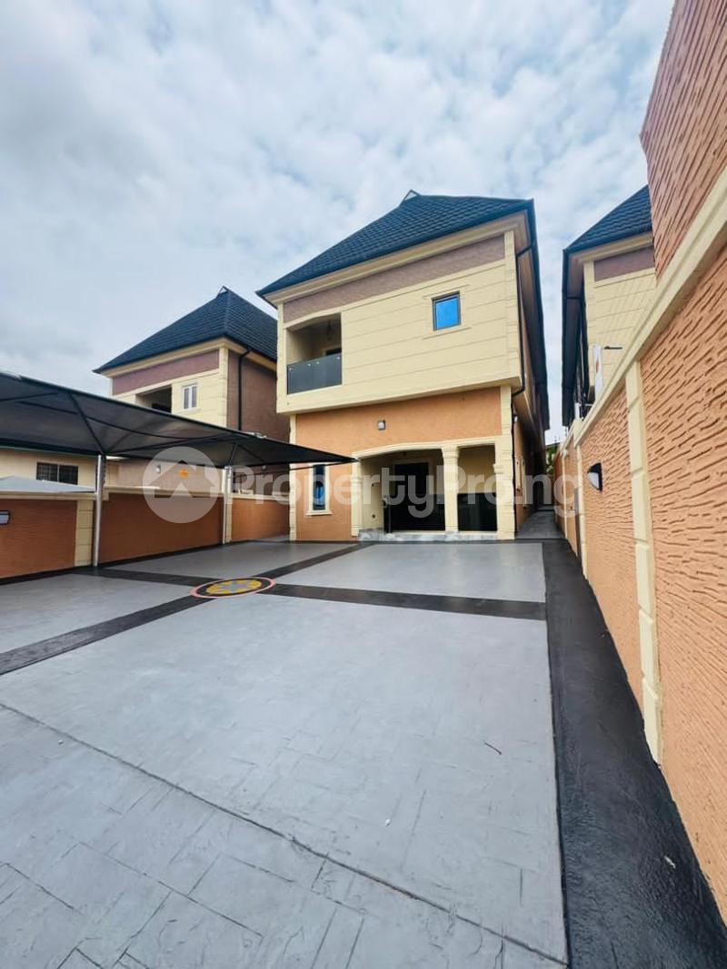 4 bedroom House for sale Ogba Lagos