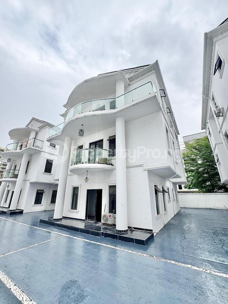 4 bedroom House for rent Banana Island Ikoyi Lagos