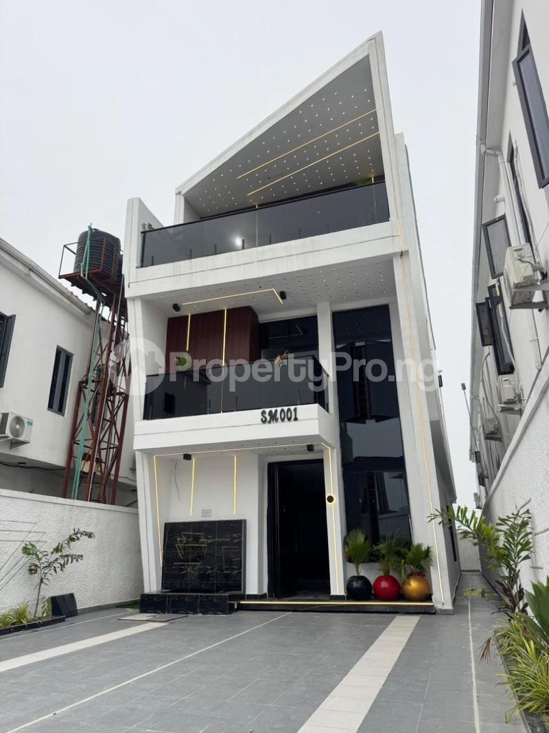 4 bedroom House for sale Ikota Lekki Lagos
