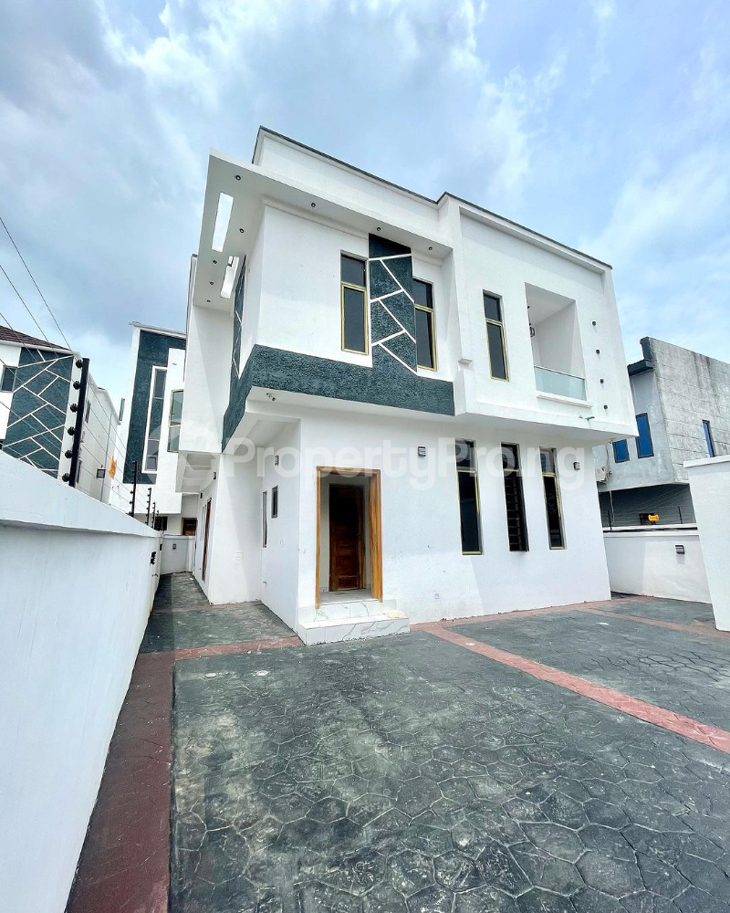 4 Bedroom House in Osapa london Lekki Lagos House for rent in lekki House in lekki 4