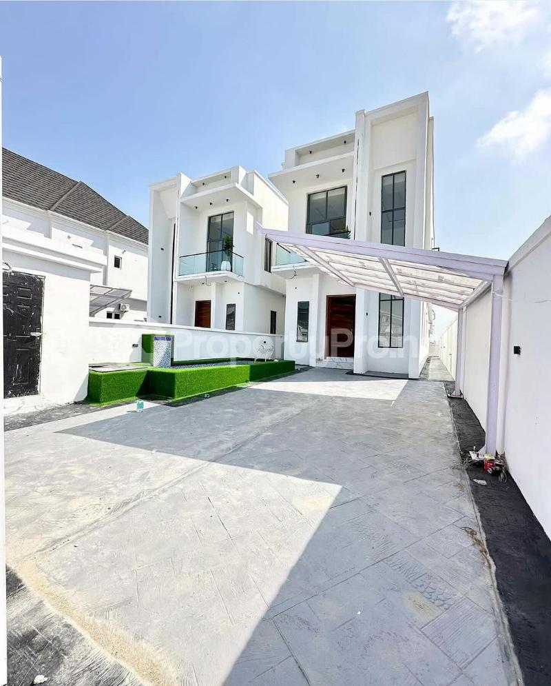 4 Bedroom House in chevron Lekki Lagos House for sale in lekki House in lekki 4 Bedroom