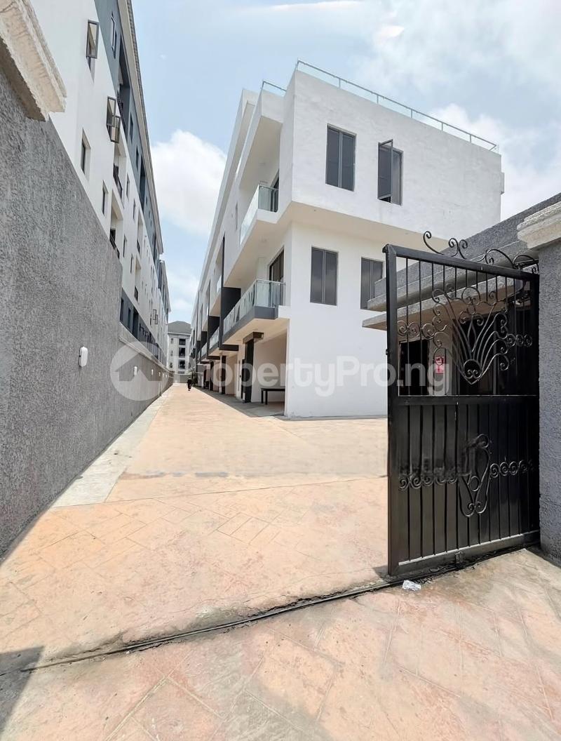 4 bedroom House for sale Victoria Island Lagos