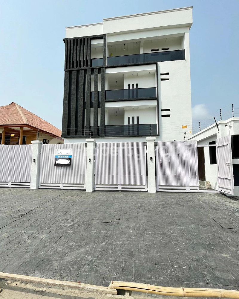 4 Bedroom House in Lekki Phase 1 Lekki Lagos House for sale in lekki