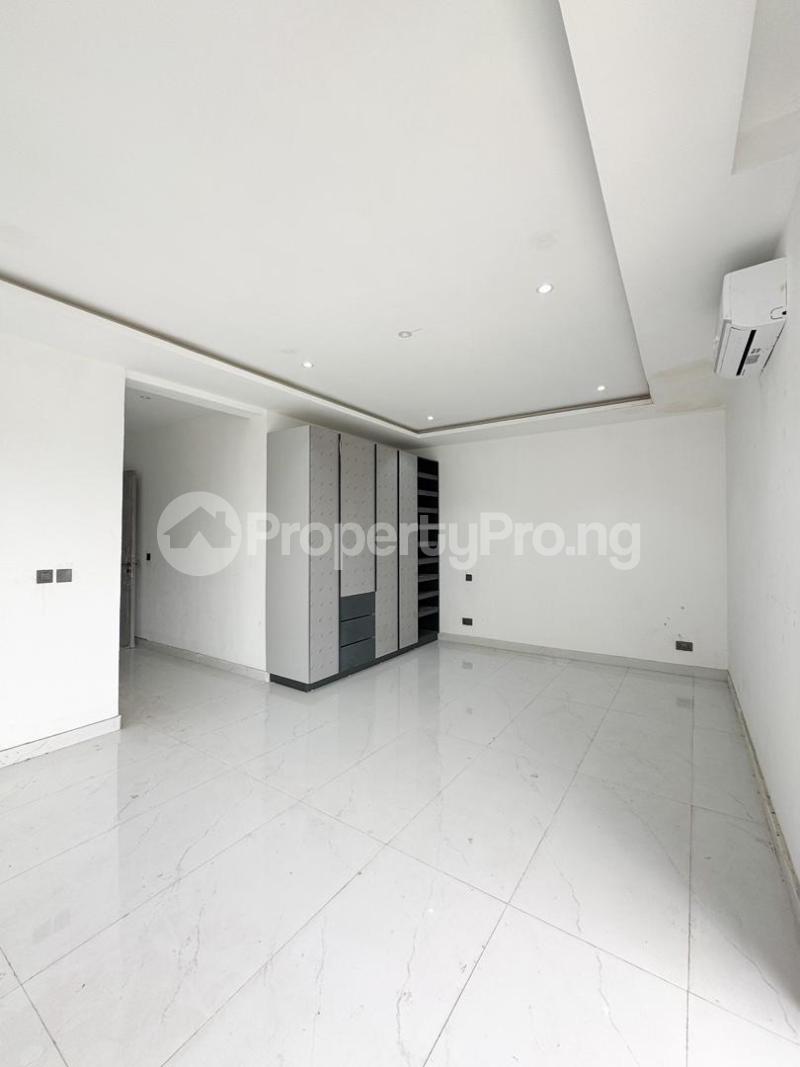 4 bedroom House for sale Ikoyi Lagos