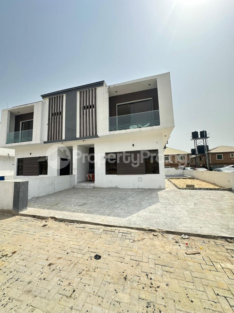 4 bedroom House for sale Ologolo Lekki Lagos