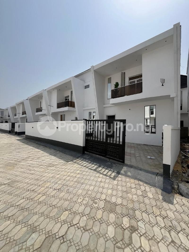4 bedroom House for sale Ikota Lekki Lagos