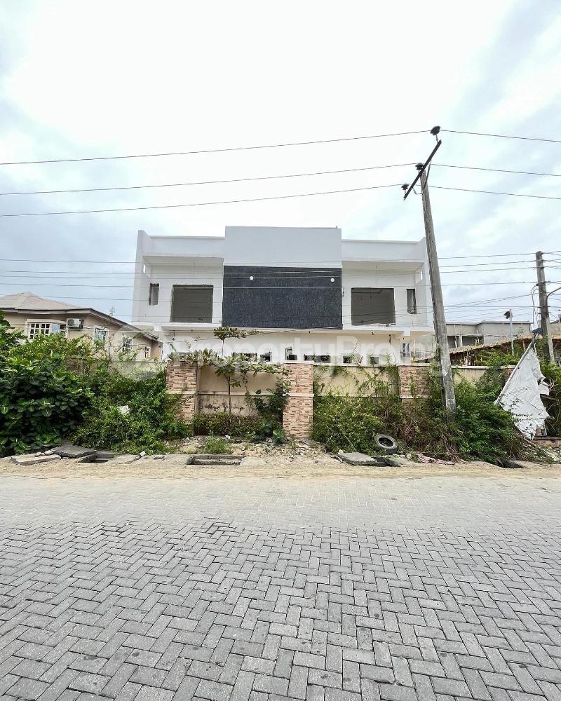 4 bedroom House for sale chevron Lekki Lagos