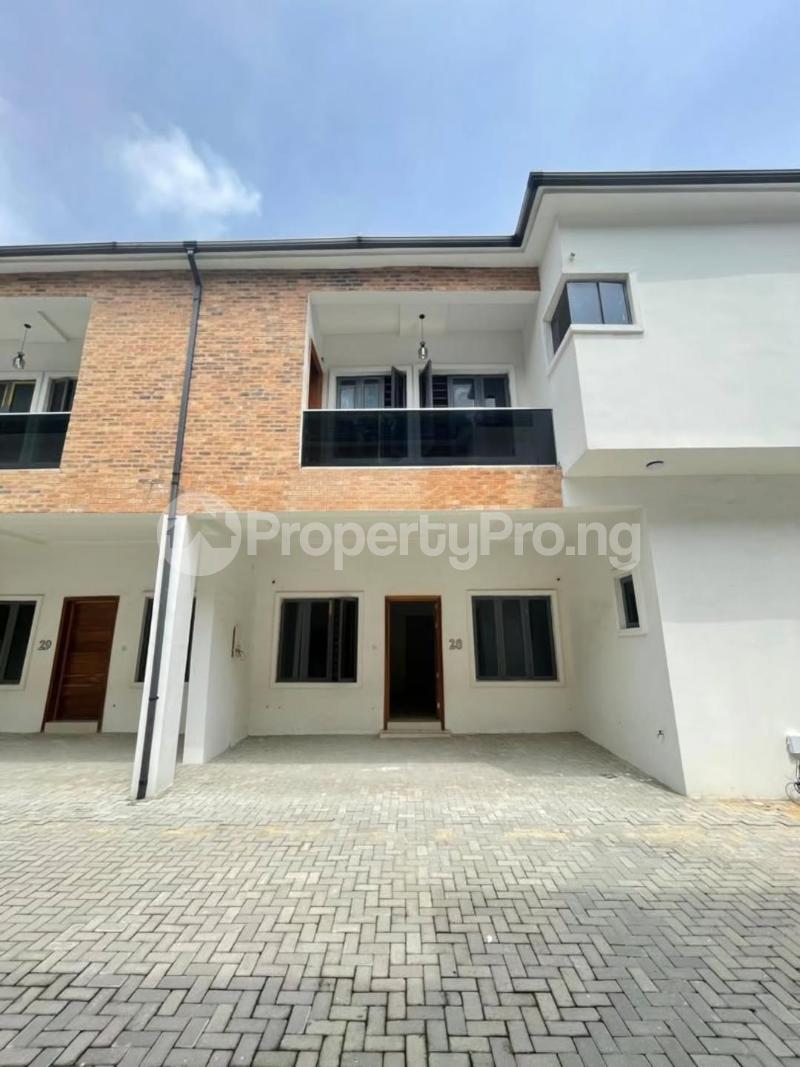 4 bedroom House for sale Chevron Toll Gate, Orchid Road chevron Lekki Lagos