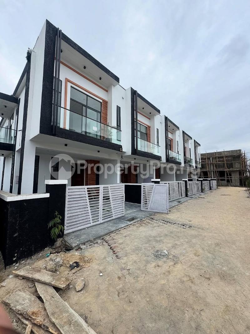 4 bedroom House for sale Ikota Lekki Lagos