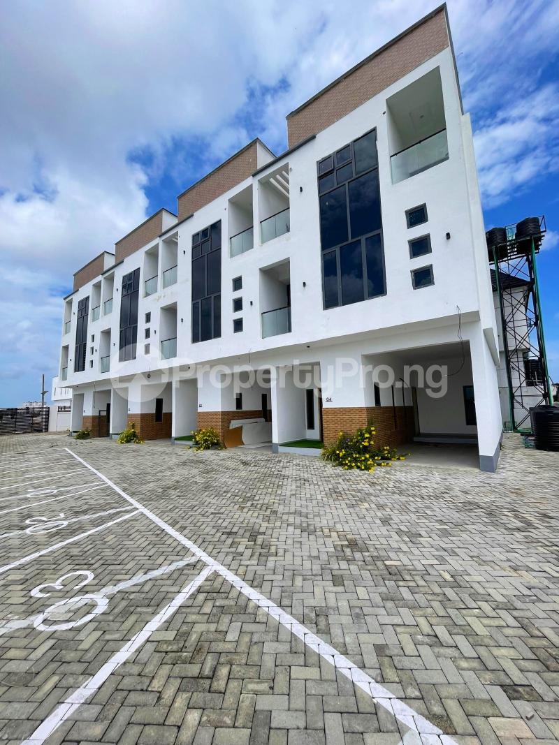 4 bedroom House for sale Chevron Lekki Lagos