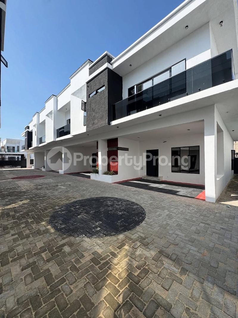 4 bedroom House for sale Ikota Lekki Lagos