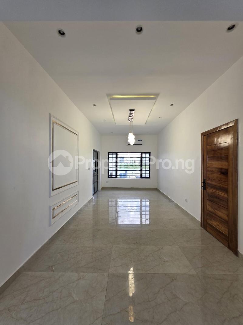 5 bedroom House for sale VGC Lekki Lagos