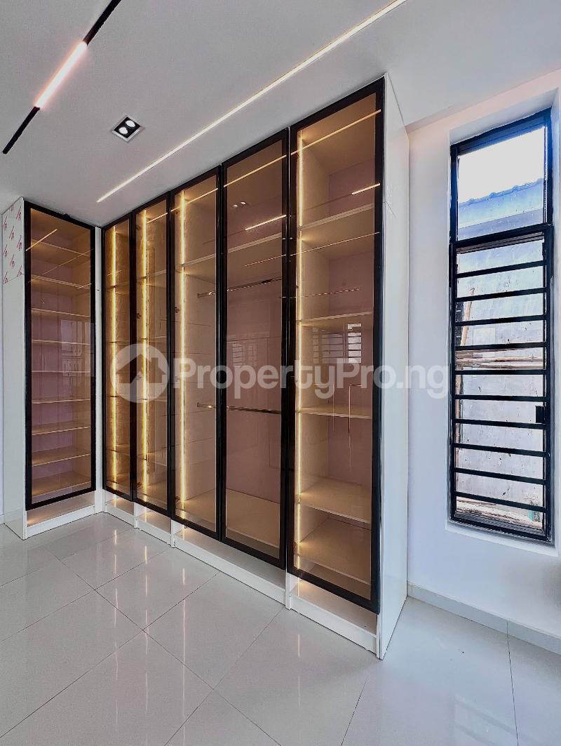 5 bedroom House for sale Ajah Lagos