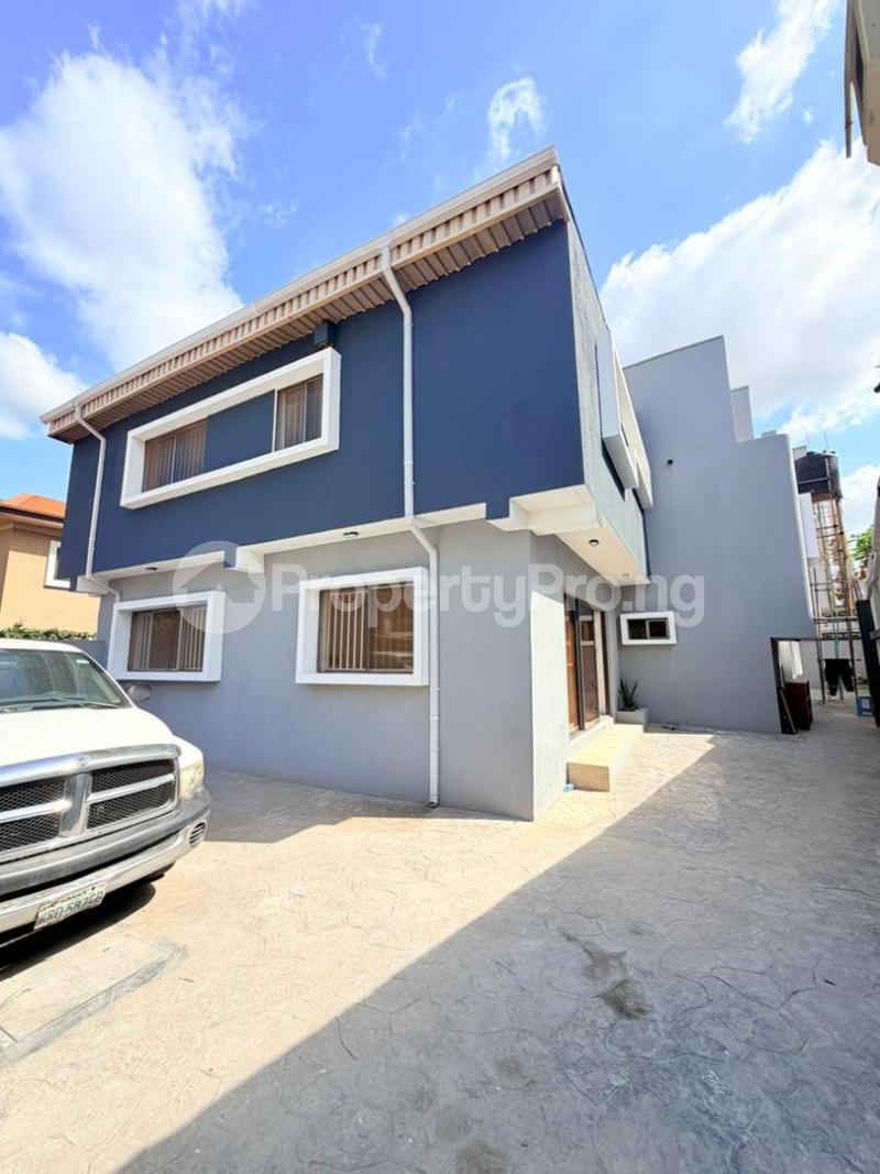 5 bedroom House for sale Maryland Lagos