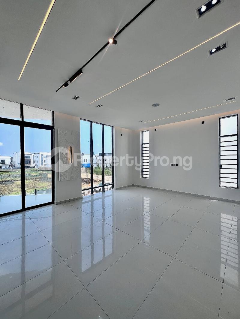 5 bedroom House for sale Ajah Lagos