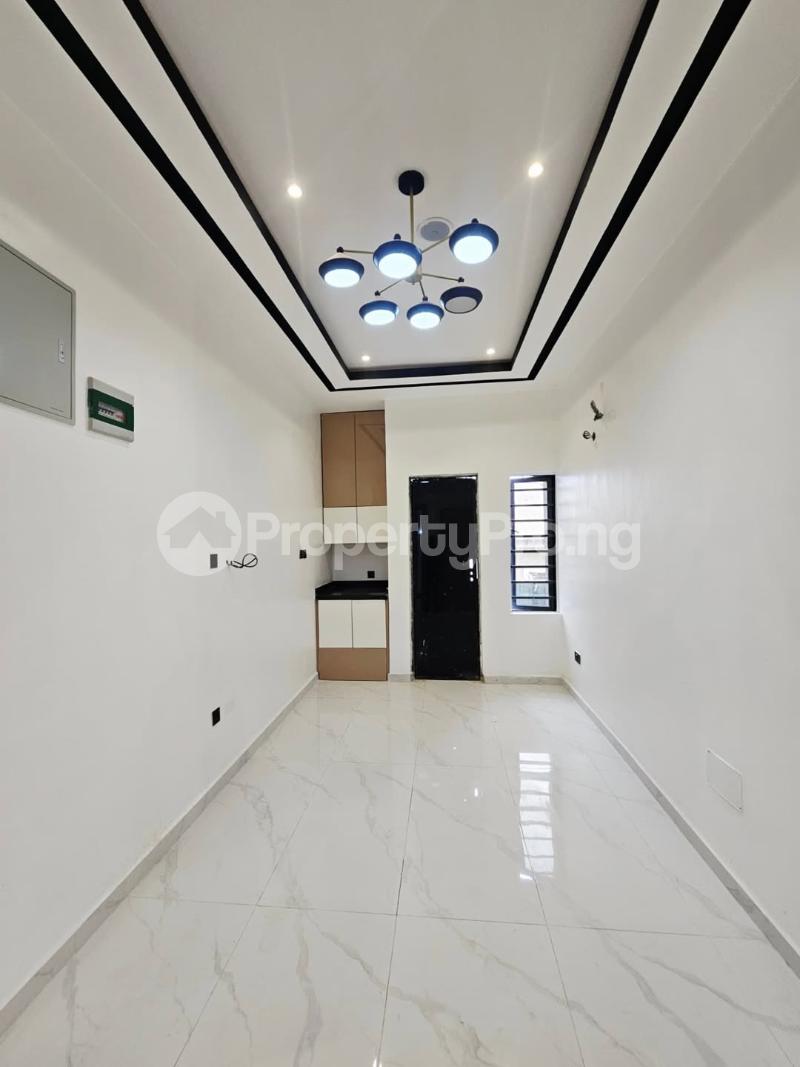 6 bedroom House for sale Chevron Drive chevron Lekki Lagos