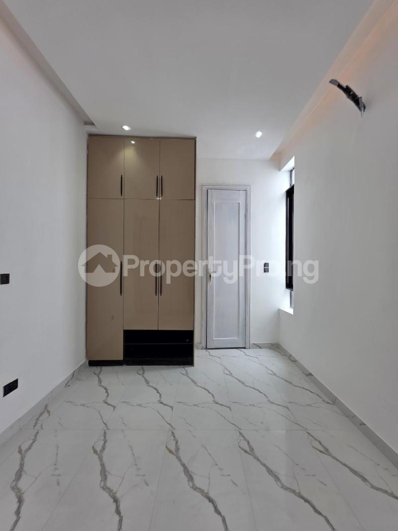 5 bedroom House for sale Chevron Lekki Lagos
