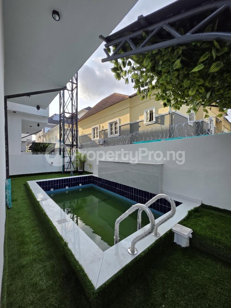 5 bedroom House for sale chevron Lekki Lagos