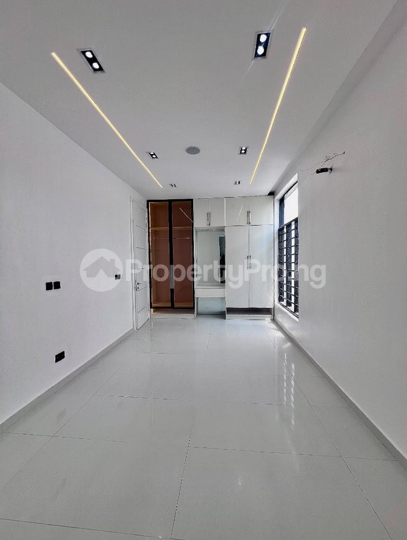 5 bedroom House for sale Ajah Lagos