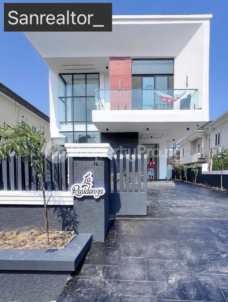 5 bedroom House for sale Lekki Lagos