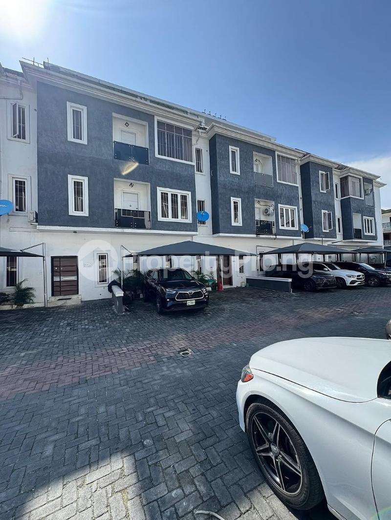 5 bedroom House for rent Ikate Lekki Lagos