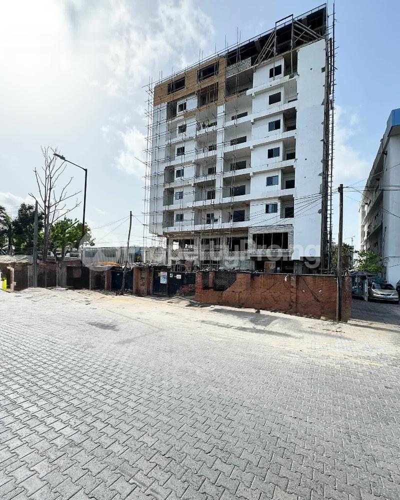 2 bedroom House for sale Victoria Island Lagos