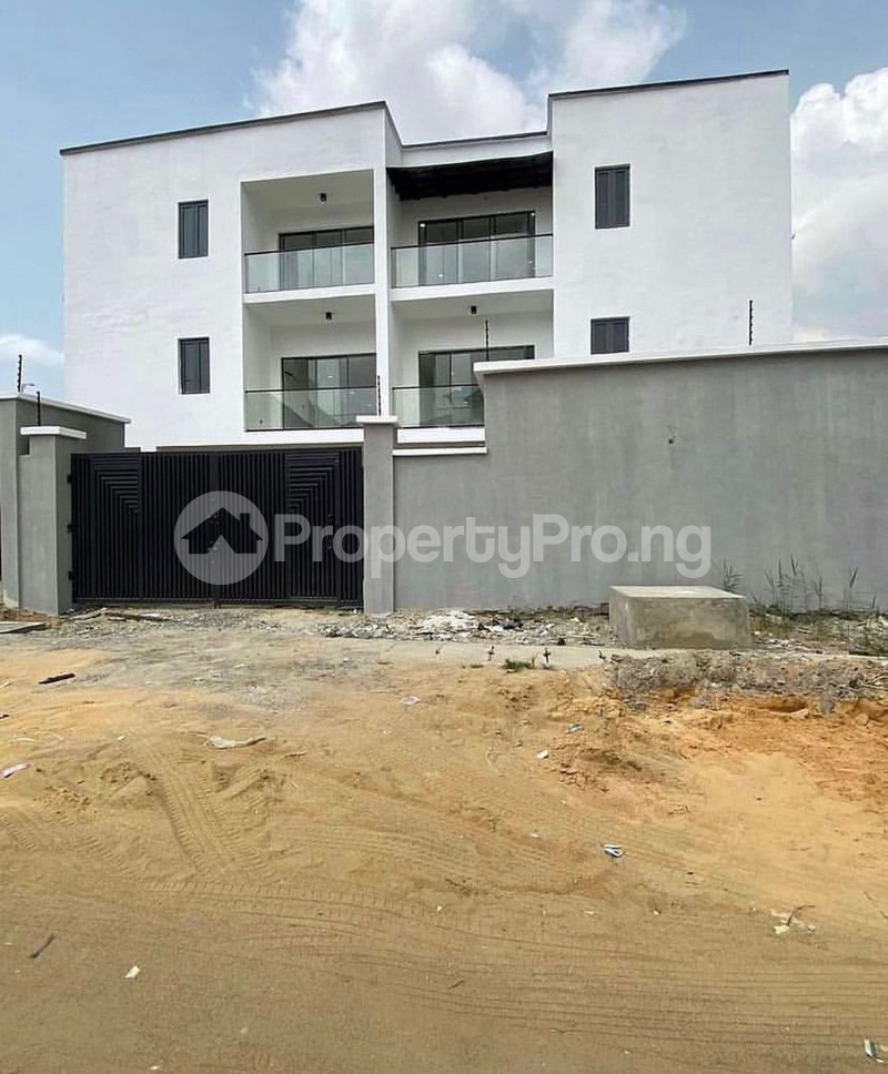 2 Bedroom House in Lekki Phase 1 Lekki Lagos House for rent in lekki