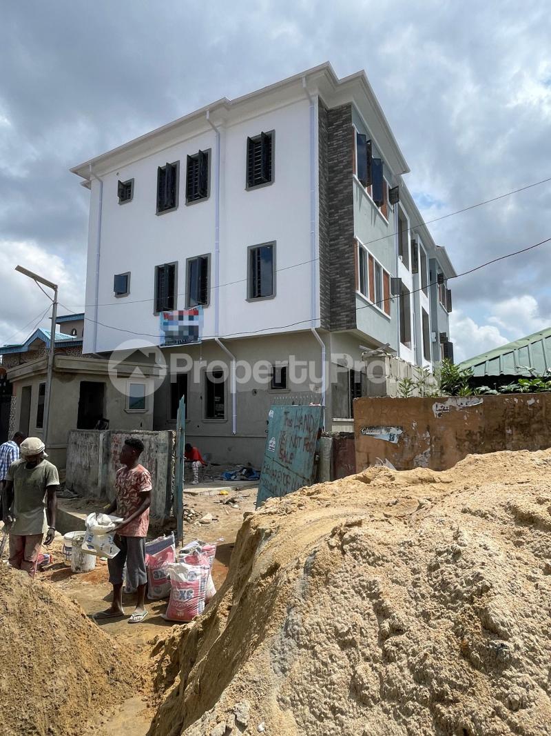 3 bedroom House for sale Surulere Lagos