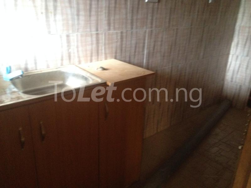 1 bedroom Flat / Apartment for rent Akinlawson Oshodi Expressway Oshodi Lagos