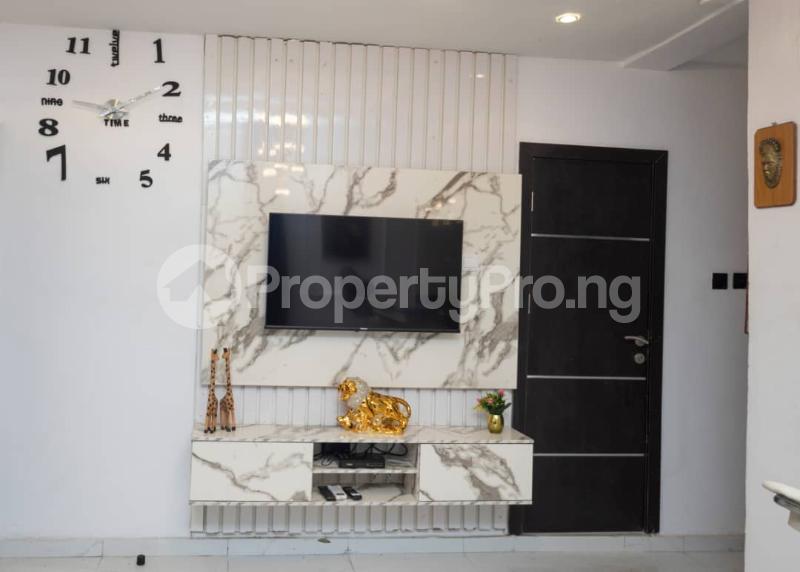 1 bedroom Flat / Apartment for shortlet Adelabu Surulere Lagos