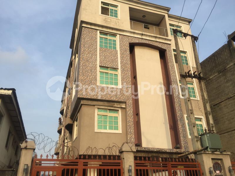 3 bedroom Flat / Apartment for rent Borno Way Alagomeji Yaba Lagos