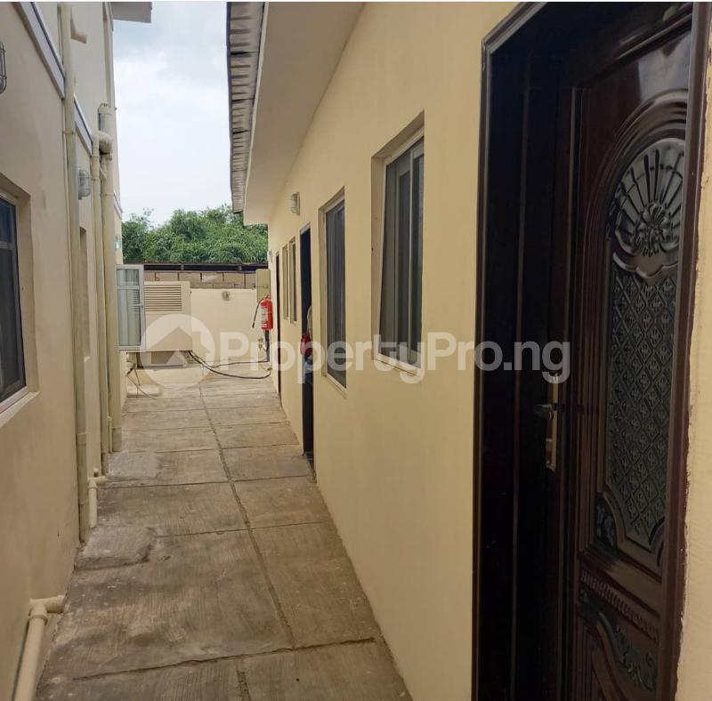 1 bedroom Flat / Apartment for rent Off Abudu Abule-Oja Yaba Lagos