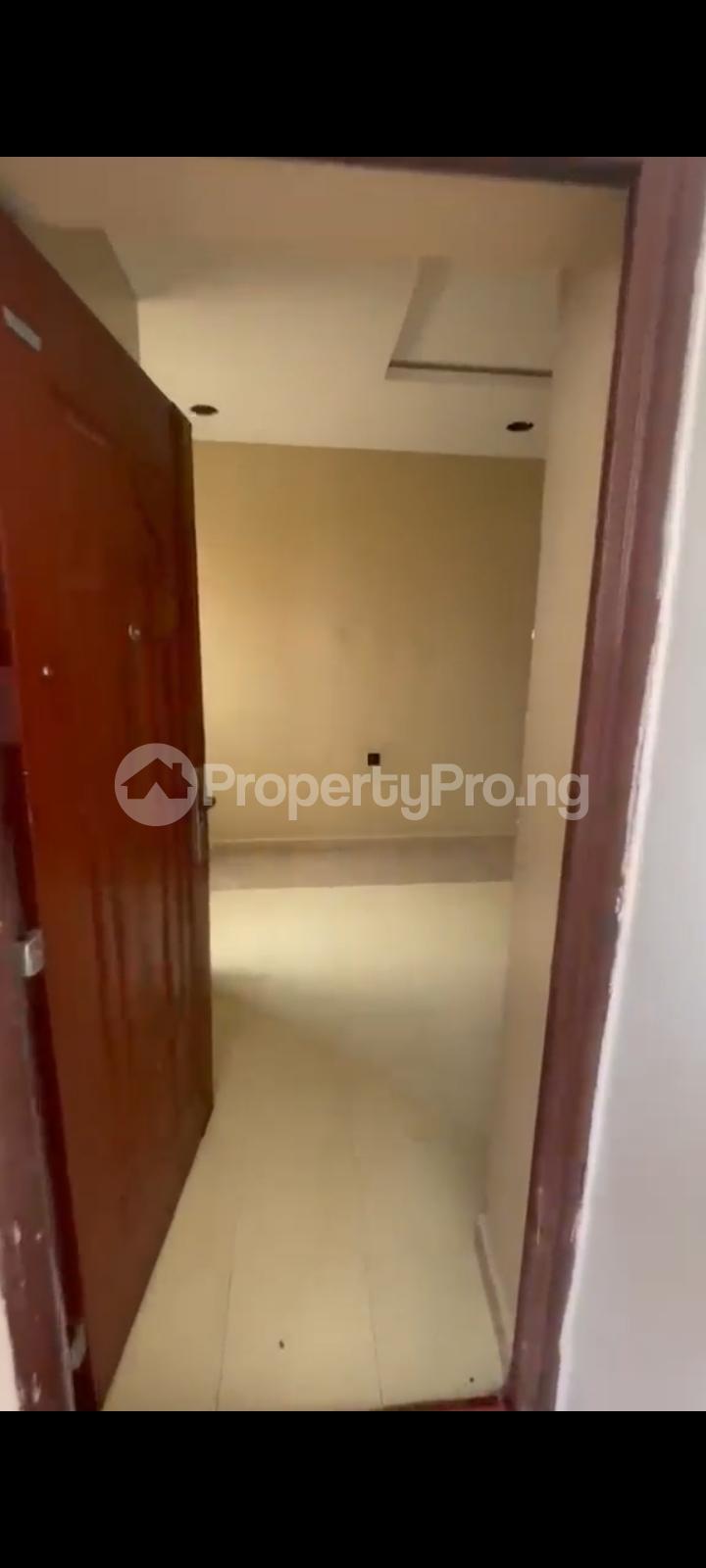 1 bedroom Flat / Apartment for rent Osapa london Lekki Lagos