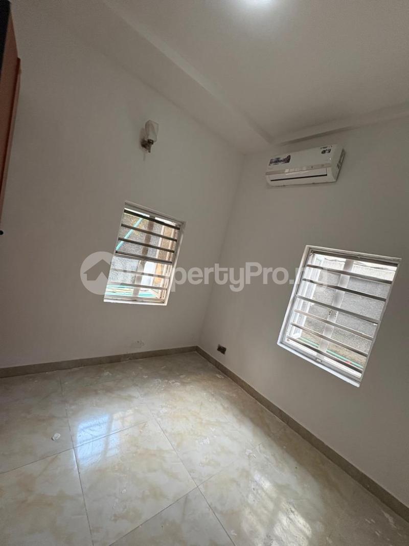 1 bedroom Flat / Apartment for rent chevron Lekki Lagos