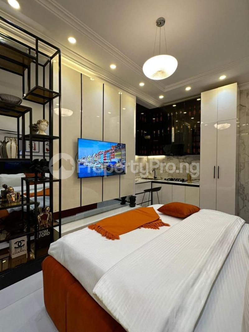 1 bedroom Flat / Apartment for shortlet chevron Lekki Lagos