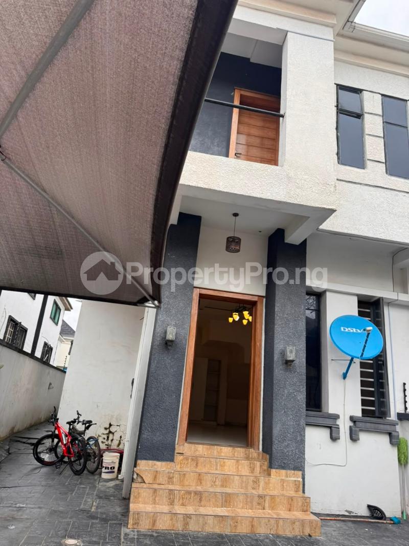 Flat / Apartment for rent Bera Estate Chevron Lekki Lagos