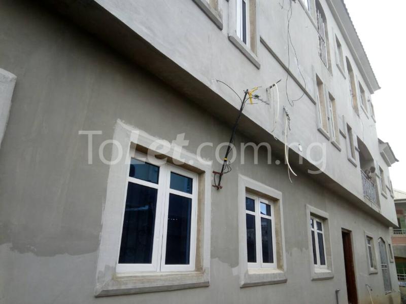 2 bedroom Flat / Apartment for rent   Okota Lagos