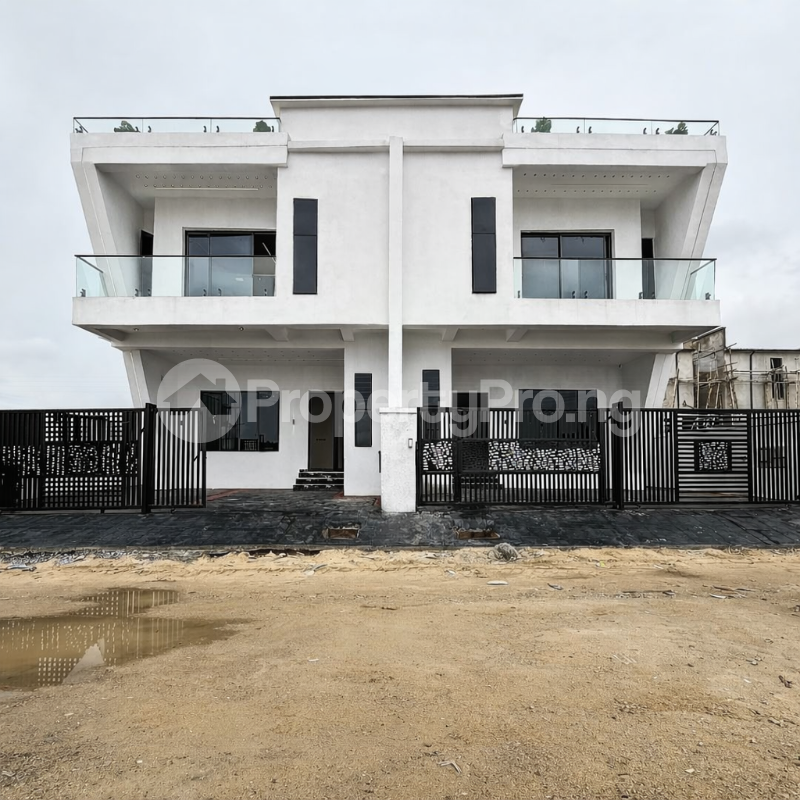 4 bedroom House for sale Estate Ajah Lagos