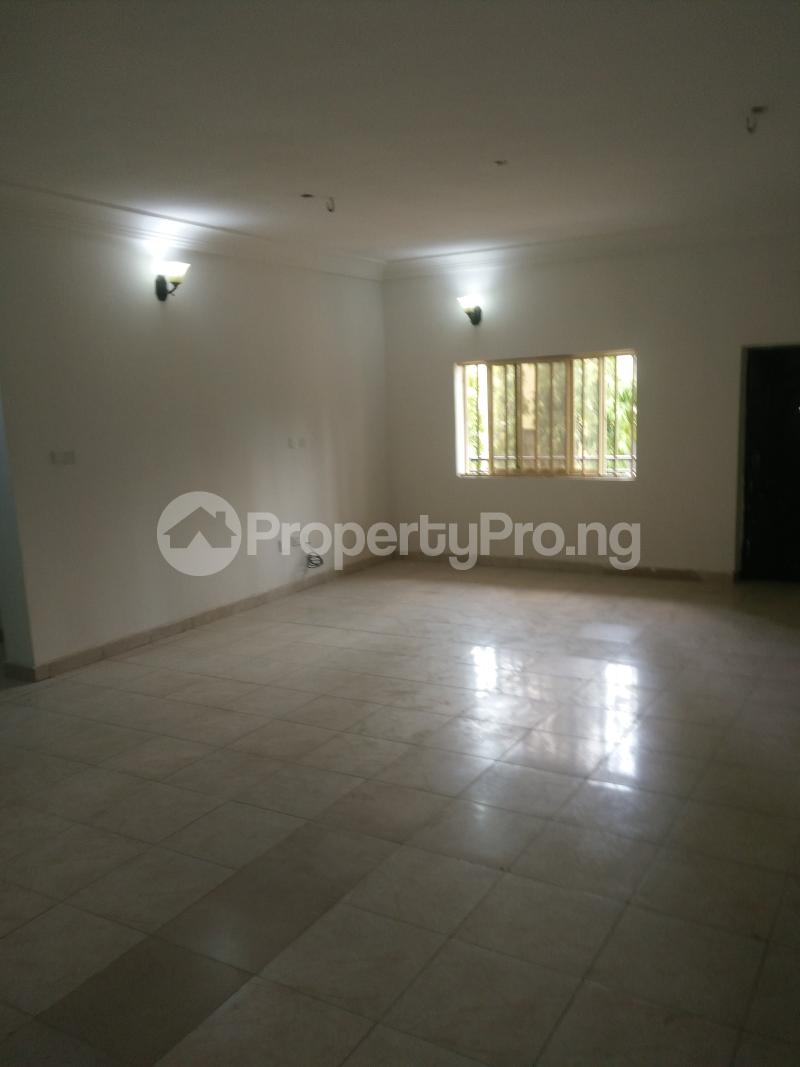 2 bedroom Flat / Apartment for rent Wuse 2 Abuja