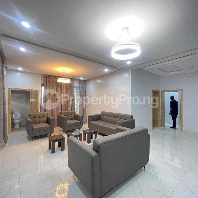 3 bedroom Flat / Apartment for sale Yaba Yaba Lagos