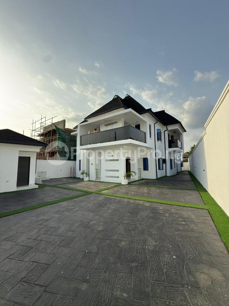 4 bedroom House for sale Oluyole Estate Ibadan North - West Oyo