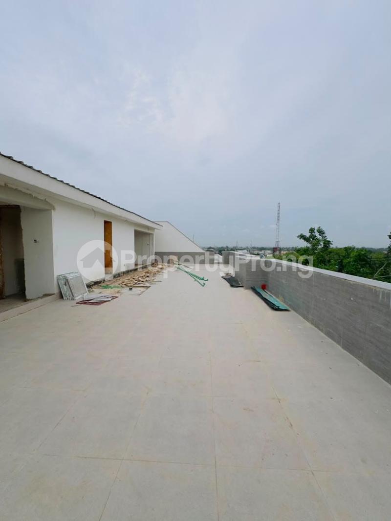 4 bedroom Flat / Apartment for sale Shonibare Maryland Lagos