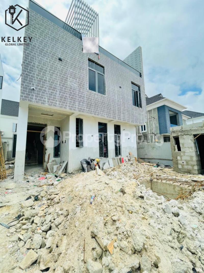 5 bedroom House for sale Osapa london Lekki Lagos