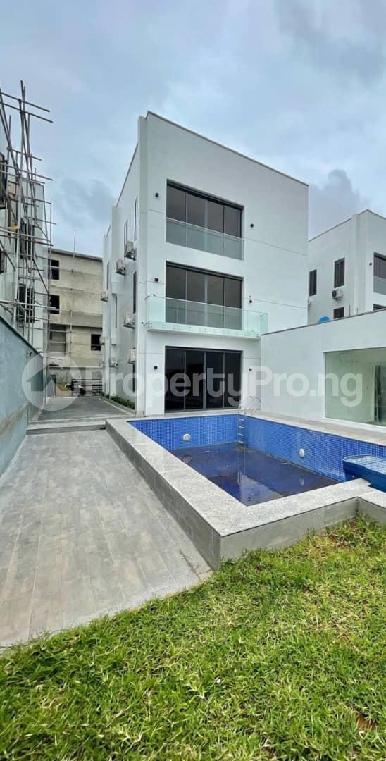 5 bedroom House for sale Off Banana Island Road Ikoyi Lagos