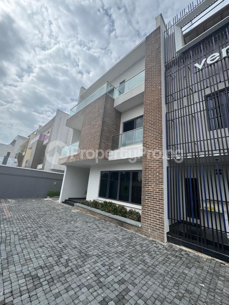 5 bedroom House for sale Right Side Lekki Phase 1 Lekki Lagos