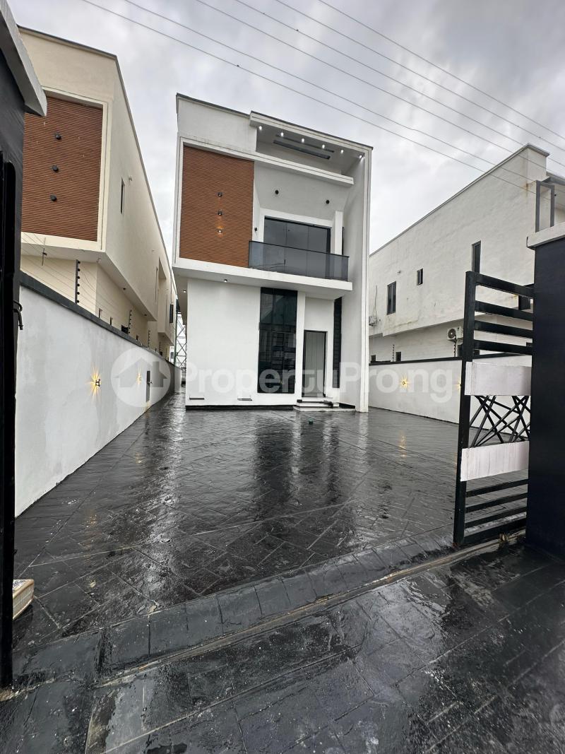 5 bedroom House for sale Ajah Lagos