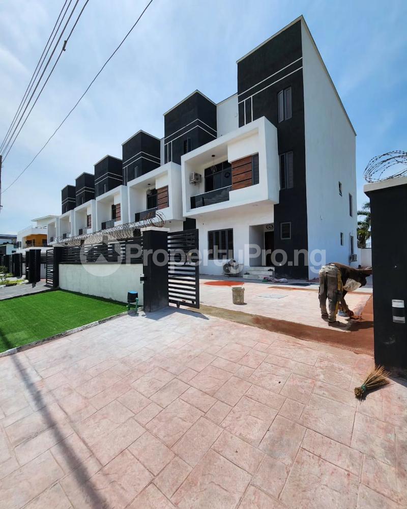 6 bedroom House for sale orchid Lekki Lagos