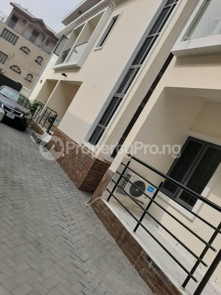 2 bedroom Flat / Apartment for rent Eletu Osapa london Lekki Lagos