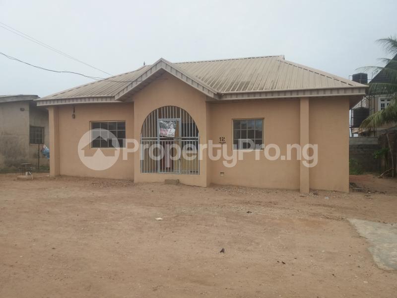 3 bedroom House for sale Oshomo Street, Surulere Estate Alagbado Abule Egba Lagos