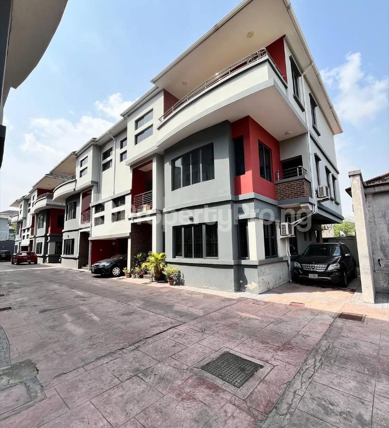 4 bedroom House for sale Victoria Island Lagos